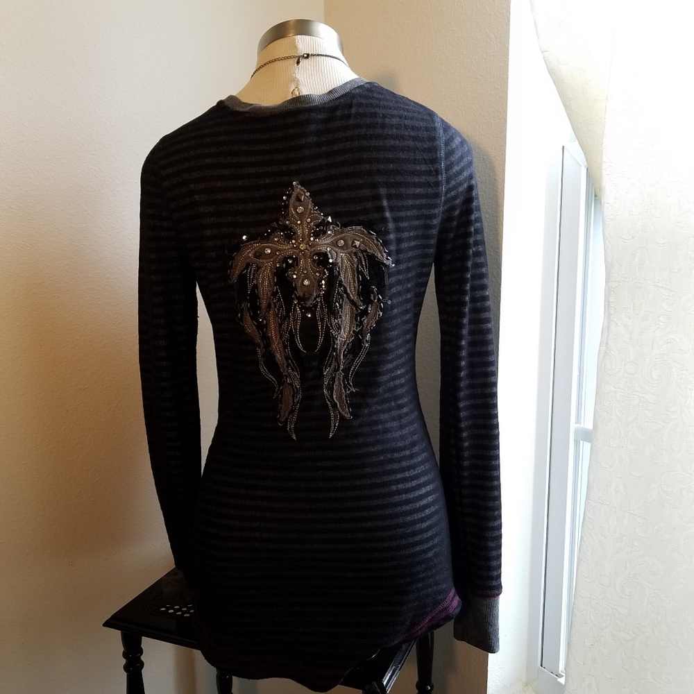 MISS ME ..BEAUTIFUL BEAD ...LONG SLEEVE - Picture 2 of 5